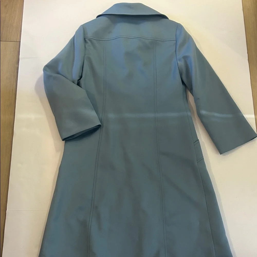 Chic Light Blue Women's Trench Coat - Picture 4 of 9